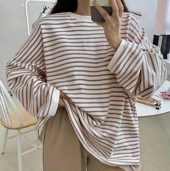 Women Striped Loose Long Sweatshirt - Picture 3 of 4